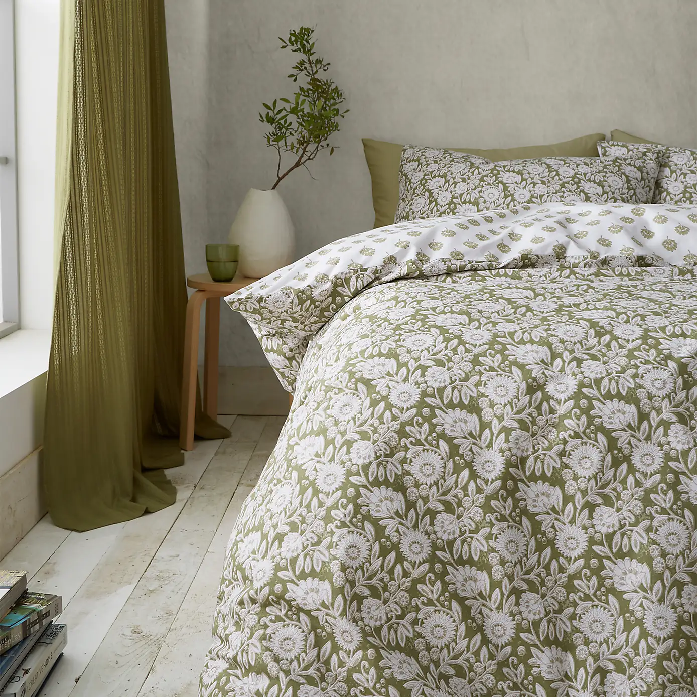 Pineapple Elephant Tangier Floral Olive Green Duvet Cover and Pillowcase Set