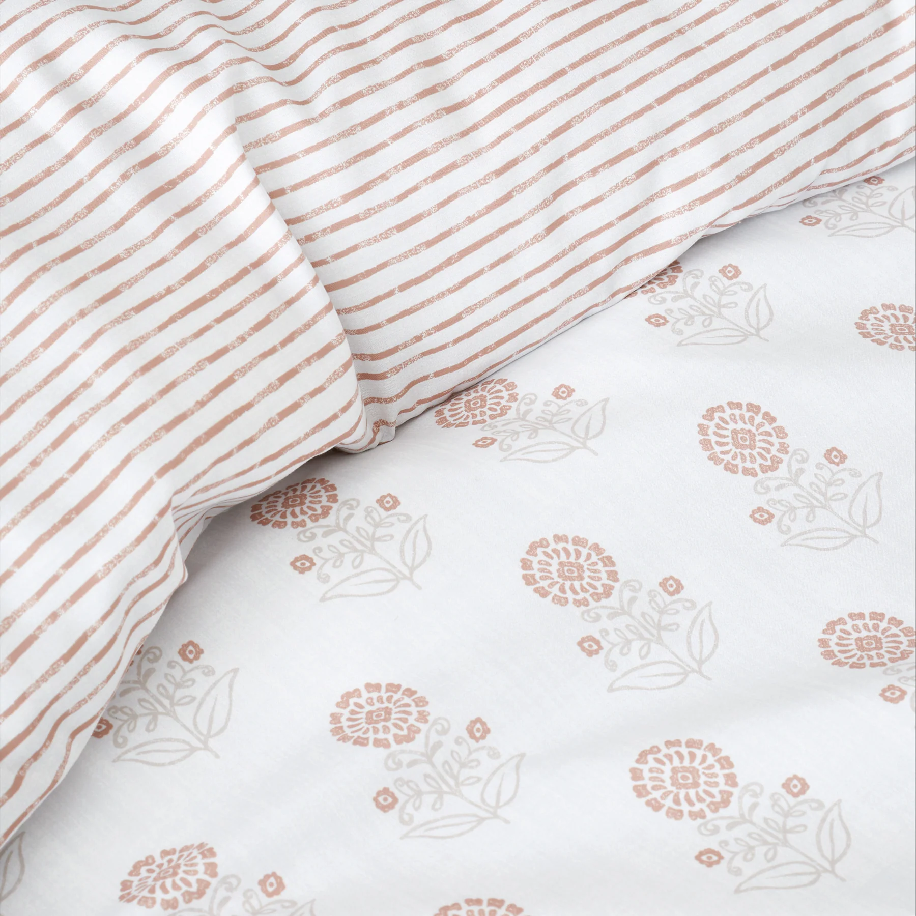 Woodblock floral Clay Quilt Set