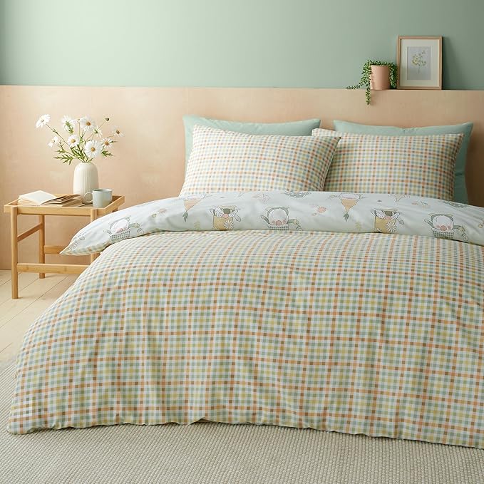 Spring Gonks Mint Green Quilt Set
