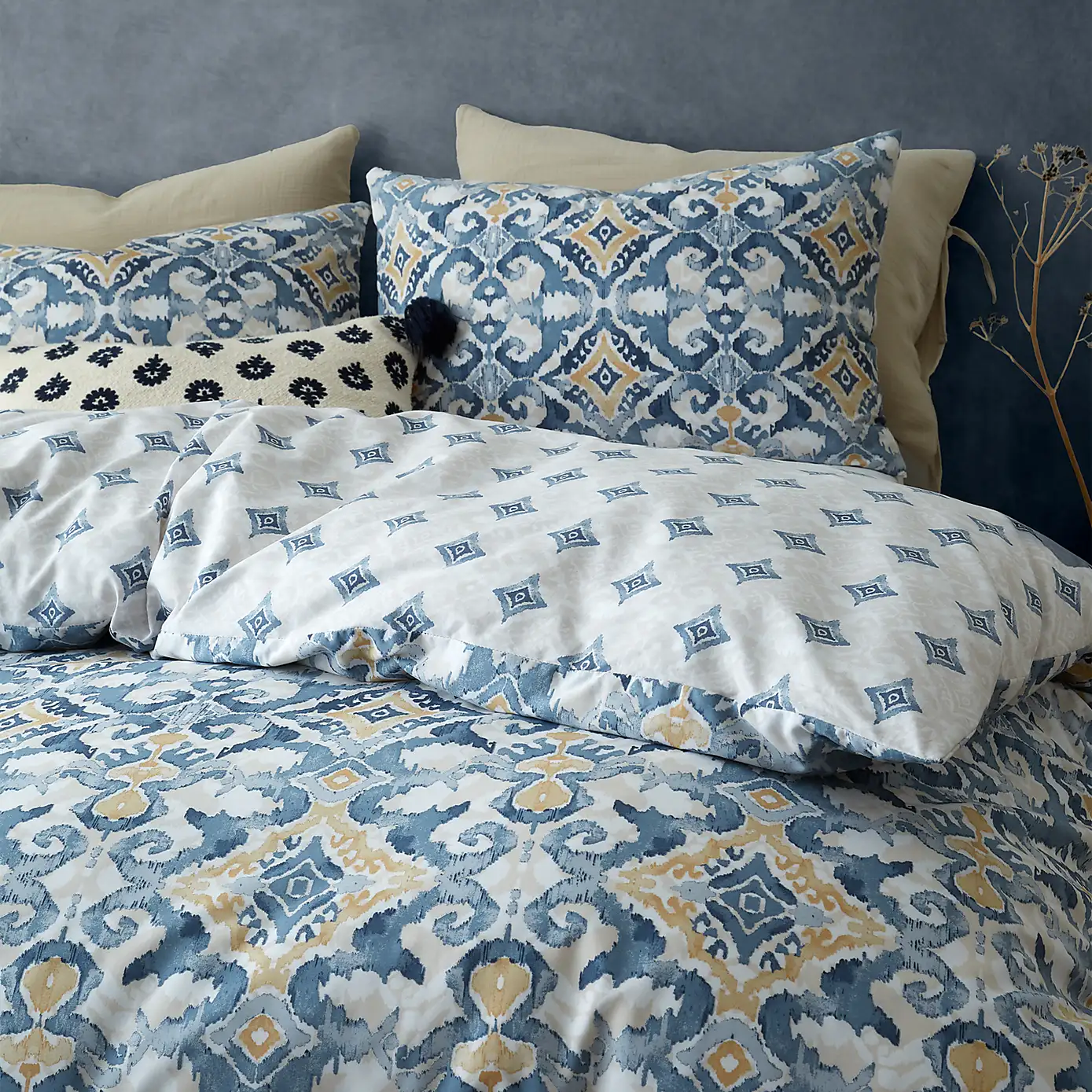 Pineapple Elephant Inara Ikat Indigo Blue Duvet Cover and Pillowcase Set