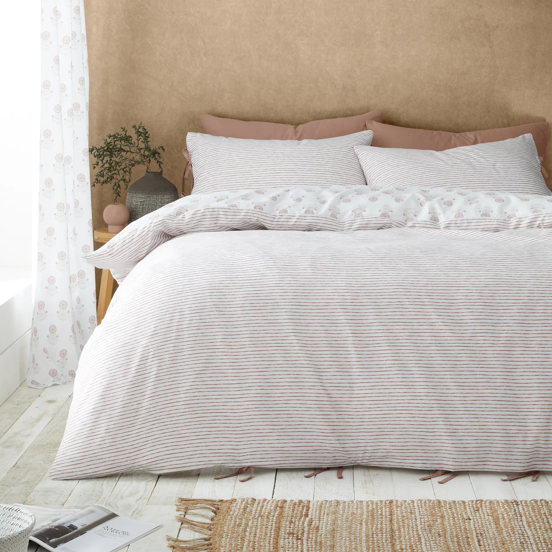 Woodblock floral Clay Quilt Set