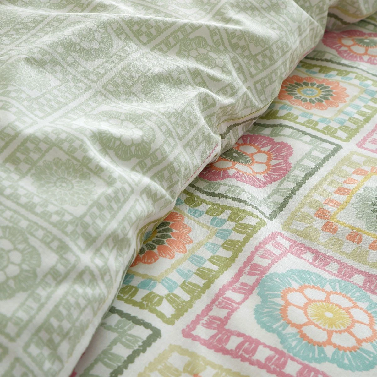 Crochet Print Green Duvet Set by Catherine Lansfield